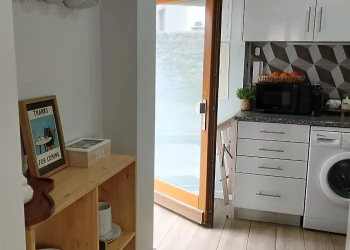 Apartament Cantinho *